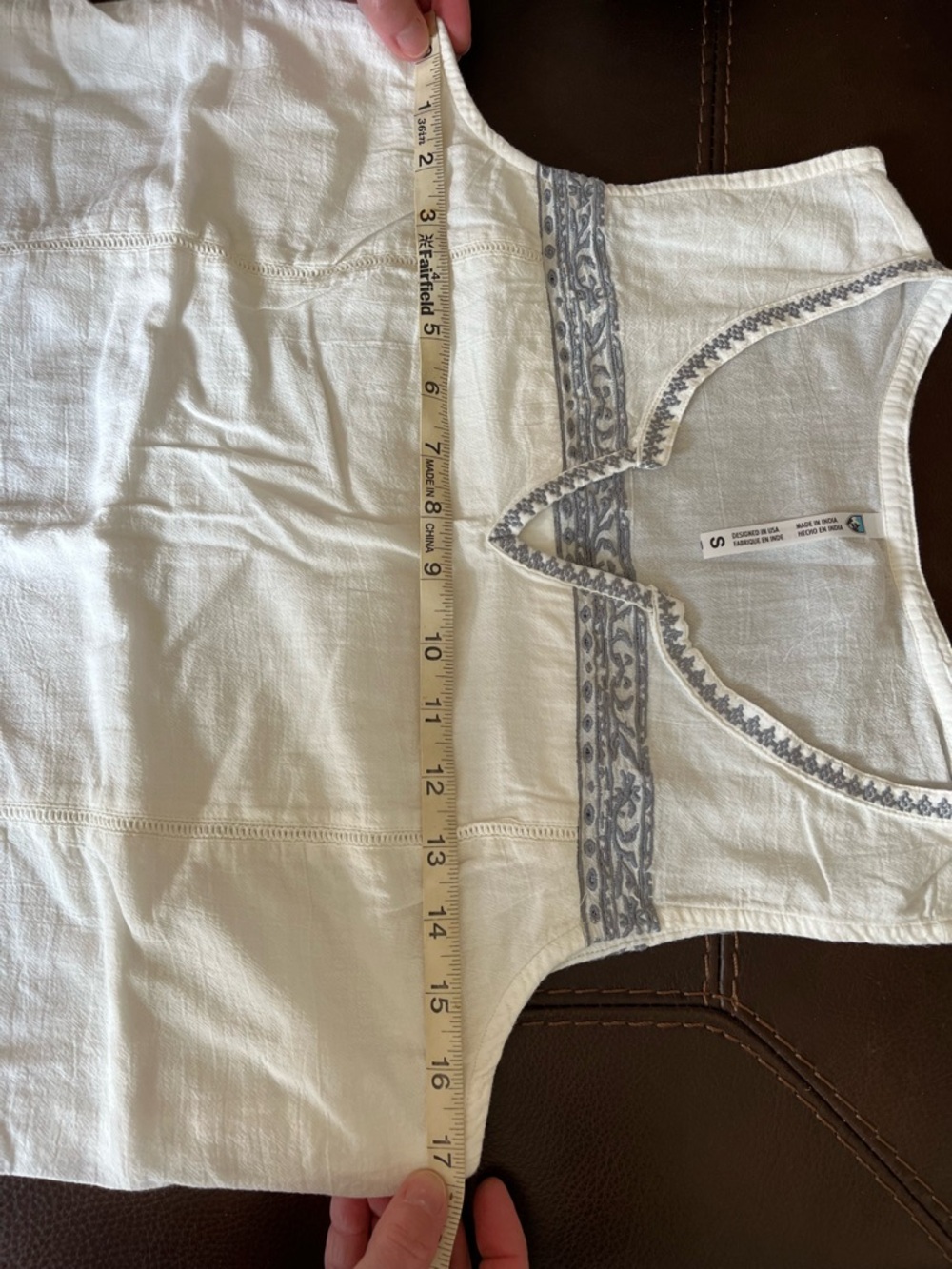 Kuhl size small sleeveless blouse - Picture 6 of 7
